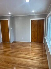 22 E 18th St in Bayonne, NJ - Building Photo - Building Photo