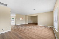 6126 Wauconda Way E in Lake Worth, FL - Foto de edificio - Building Photo