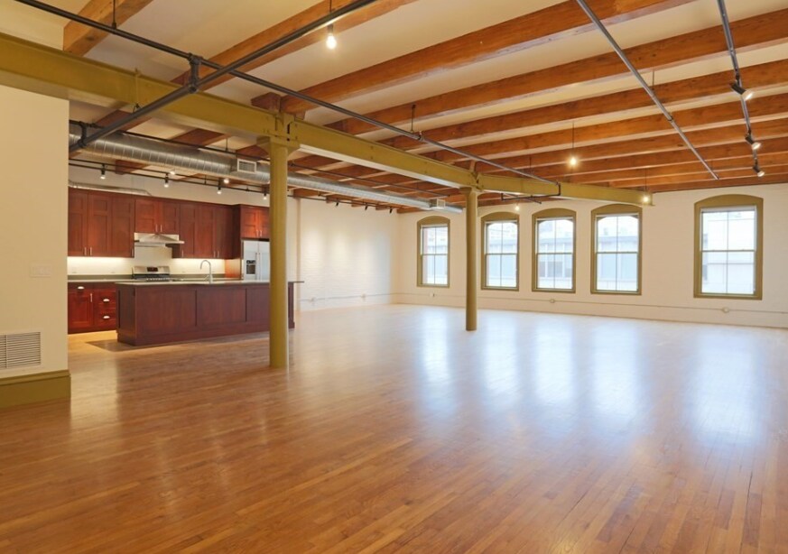 144 Lincoln St, Unit 5 in Boston, MA - Building Photo