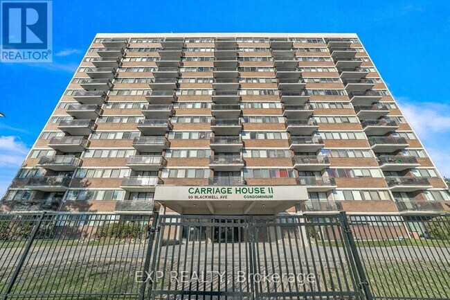 99 Blackwell Ave in Toronto, ON - Building Photo - Building Photo