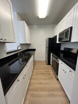 7108 Cross Creek Cir in Dublin, CA - Building Photo
