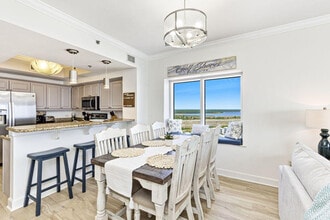 401 E Beach Blvd in Gulf Shores, AL - Building Photo - Building Photo
