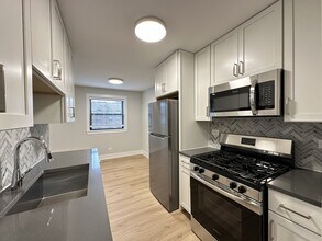 535 W Aldine Ave in Chicago, IL - Foto de edificio - Building Photo