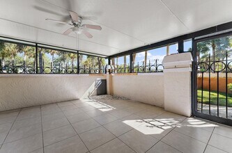 3 Uno Lago Dr in North Palm Beach, FL - Building Photo - Building Photo