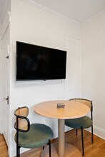 102 Revere St in Boston, MA - Building Photo - Building Photo