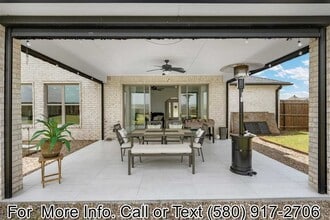 6309 SW Oakmont Blvd in Lawton, OK - Building Photo - Building Photo