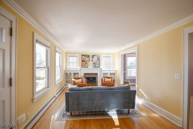 11 Morris Ct in Summit, NJ - Building Photo - Building Photo