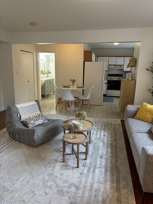 property at 14367 Melrose Dr