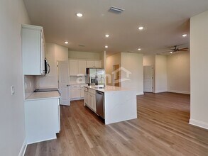 5660 Oesterle Rd in St. Cloud, FL - Building Photo - Building Photo