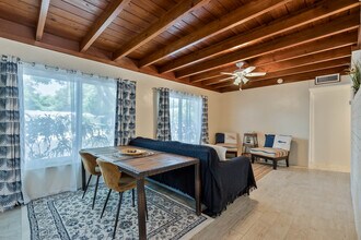 129 S Hammock Rd in Islamorada, FL - Building Photo - Building Photo