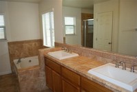 5615 Seedling Way, Unit 31 in Linda, CA - Foto de edificio - Building Photo