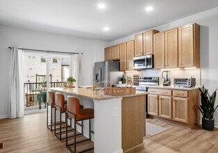 406 Golden Haze Aly in Midlothian, VA - Building Photo - Building Photo