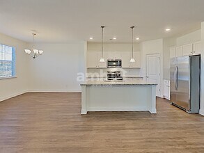 2329 Campbell Cove Ct in Lowell, NC - Building Photo - Building Photo