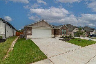 2209 Dunbar Dr in Sherman, TX - Building Photo - Building Photo
