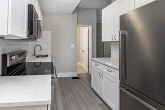 Vernon Terrace Apartments in Jacksonville, FL - Foto de edificio - Interior Photo