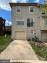 2716 Stanton Rd SE in Washington, DC - Building Photo - Building Photo