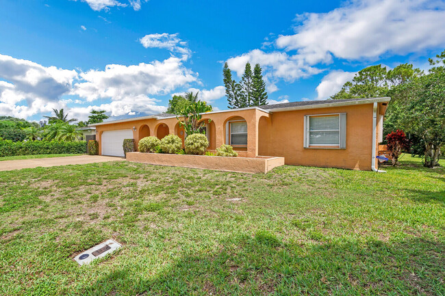 4535 Baldric St in Boca Raton, FL - Building Photo - Building Photo