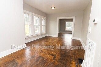 2802 Fairview Dr in Chattanooga, TN - Building Photo - Building Photo