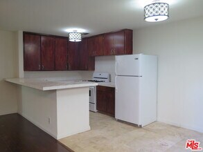 3603 Mentone Ave in Los Angeles, CA - Building Photo - Building Photo