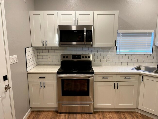 1436 E Cinnabar Ave, Unit B in Phoenix, AZ - Building Photo - Building Photo