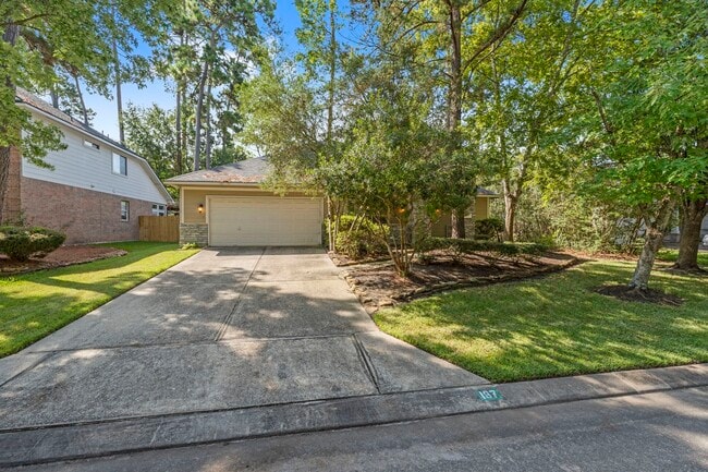 property at 167 N Whistlers Bend Cir