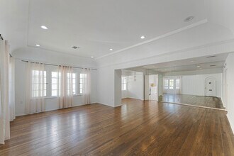 332 Crescent Dr in Beverly Hills, CA - Building Photo - Building Photo