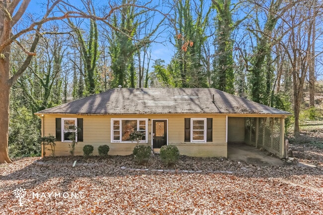 property at 618 Hickory Trail SE