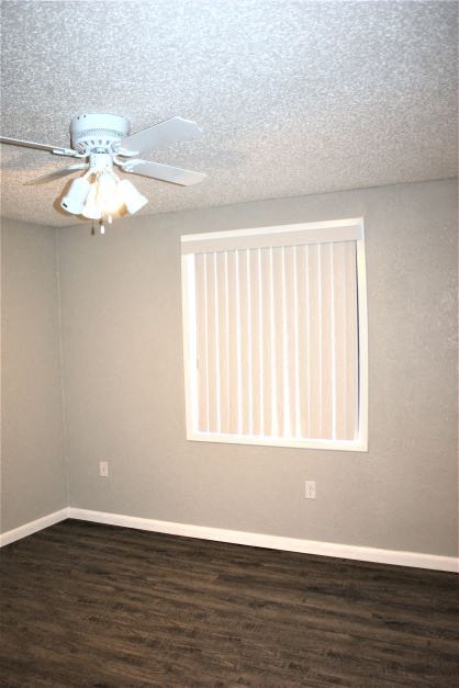Garden Court Apartments in Monroe, MI - Foto de edificio - Building Photo