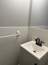 4327 Arlington Cir in Liverpool, NY - Building Photo - Building Photo