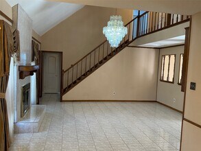 4323 Oneida St in Pasadena, TX - Foto de edificio - Building Photo