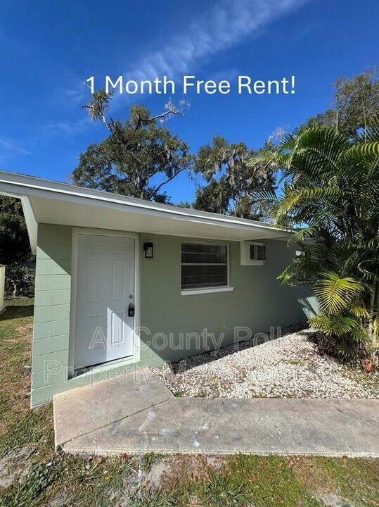 411 S Cornelia Ave in Lakeland, FL - Building Photo