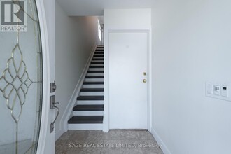 97 Holwood Ave in Toronto, ON - Building Photo - Building Photo