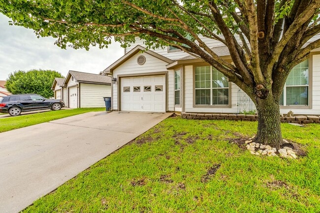 7502 Kings Tr in Fort Worth, TX - Building Photo - Building Photo