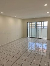 1555 W 44th Pl in Hialeah, FL - Building Photo - Building Photo