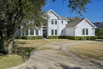 6615 Dogwood Creek Dr in Austin, TX - Building Photo - Building Photo