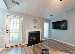 7401 Starvalley Dr in Charlotte, NC - Building Photo - Building Photo