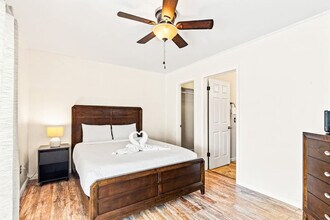 5218 Beach Dr in Panama City, FL - Building Photo - Building Photo