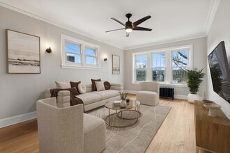 5953 N Greenview Ave in Chicago, IL - Building Photo - Building Photo