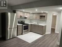 12 Tetra Ct in Brampton, ON - Building Photo - Building Photo