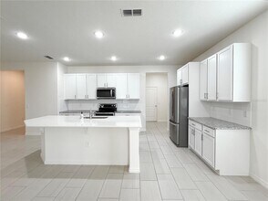 12186 Sumter Dr in Orlando, FL - Building Photo - Building Photo