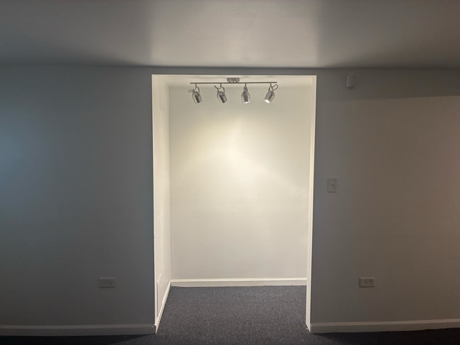 119 N Mayfield Ave in Chicago, IL - Building Photo - Building Photo