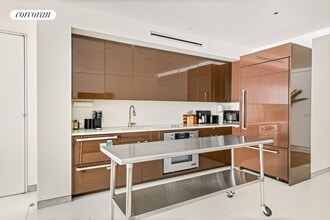 145 6th Ave in New York, NY - Building Photo - Building Photo