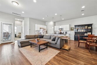 501 Peace Dr in Liberty Hill, TX - Building Photo - Building Photo