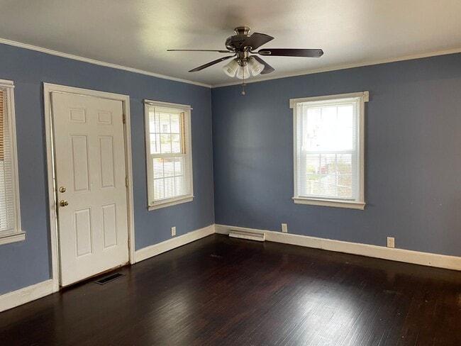 1027 Holland Ave in Gastonia, NC - Building Photo - Building Photo