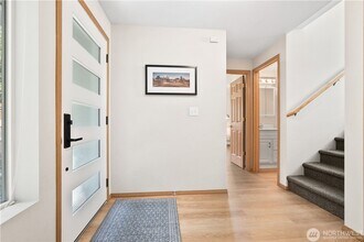 6523 7th Ave NW in Seattle, WA - Building Photo - Building Photo