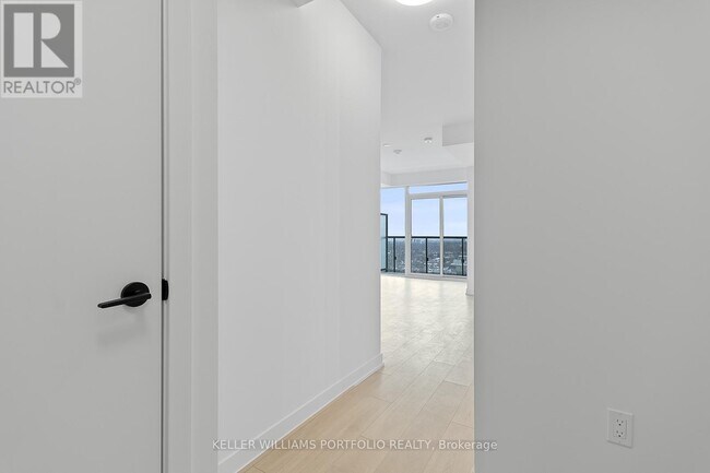 127 Broadway Ave in Toronto, ON - Building Photo - Building Photo