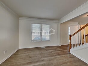 4905 Heritage Woods Ct in Greensboro, NC - Foto de edificio - Building Photo