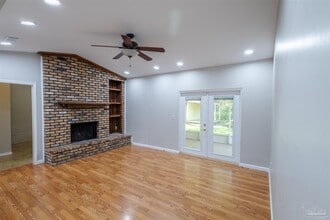 848 Meadow Ln in Fort Walton Beach, FL - Building Photo - Building Photo