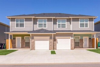 7700 Westhall Pl in Oklahoma City, OK - Building Photo - Building Photo