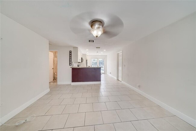 property at 5900 N Farragut Dr